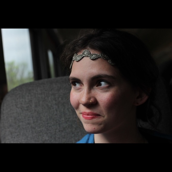 Meet your Posher, Chava - Picture 1 of 1